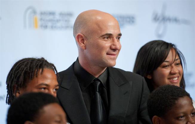 2011 Andre Agassi Grand Slam: Red Carpet and Show